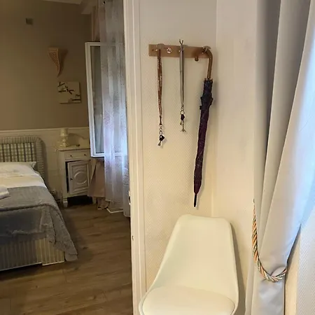 Daire Des Terres Chaudes Proche Bord De