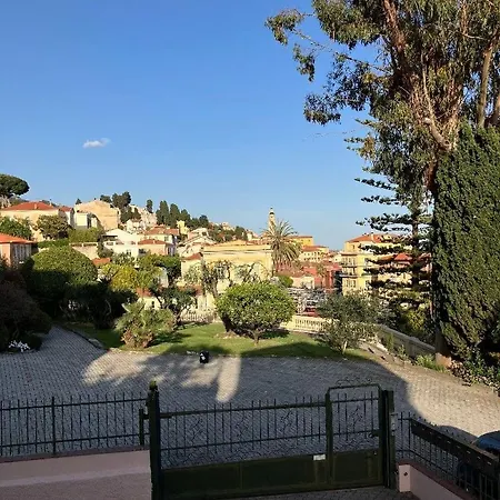 Des Terres Chaudes Proche Bord De Apartamento *